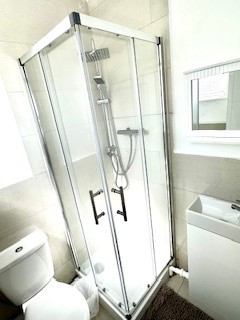 Room Lordship Lane in Greater London