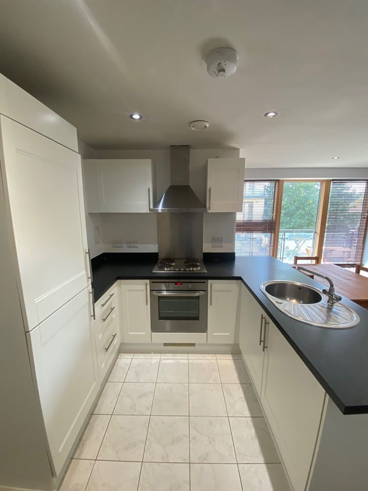 Flat Durnsford Road in Greater London