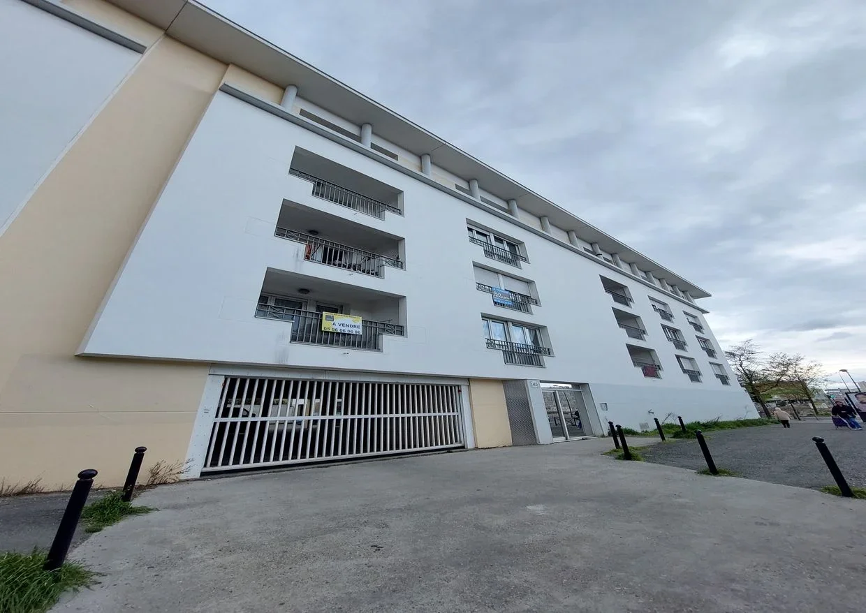 Appartement Rue de Saget à Bordeaux