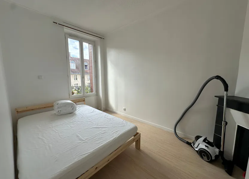 Appartement Rue Raymond Rozier à Corbeil-Essonnes