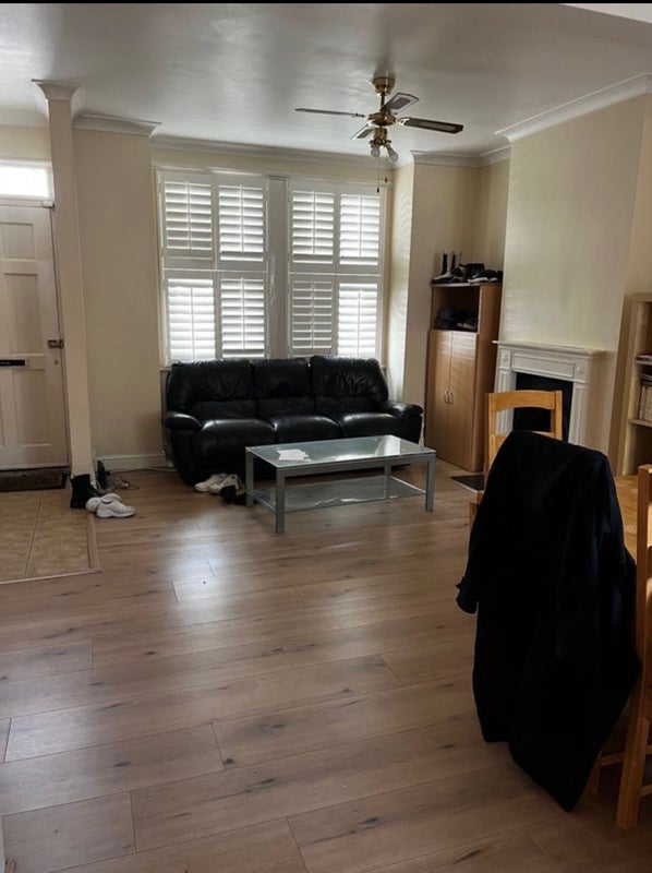 Room Claxton Grove in Greater London