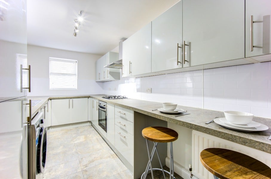 Flat Osborne Avenue in Newcastle upon Tyne