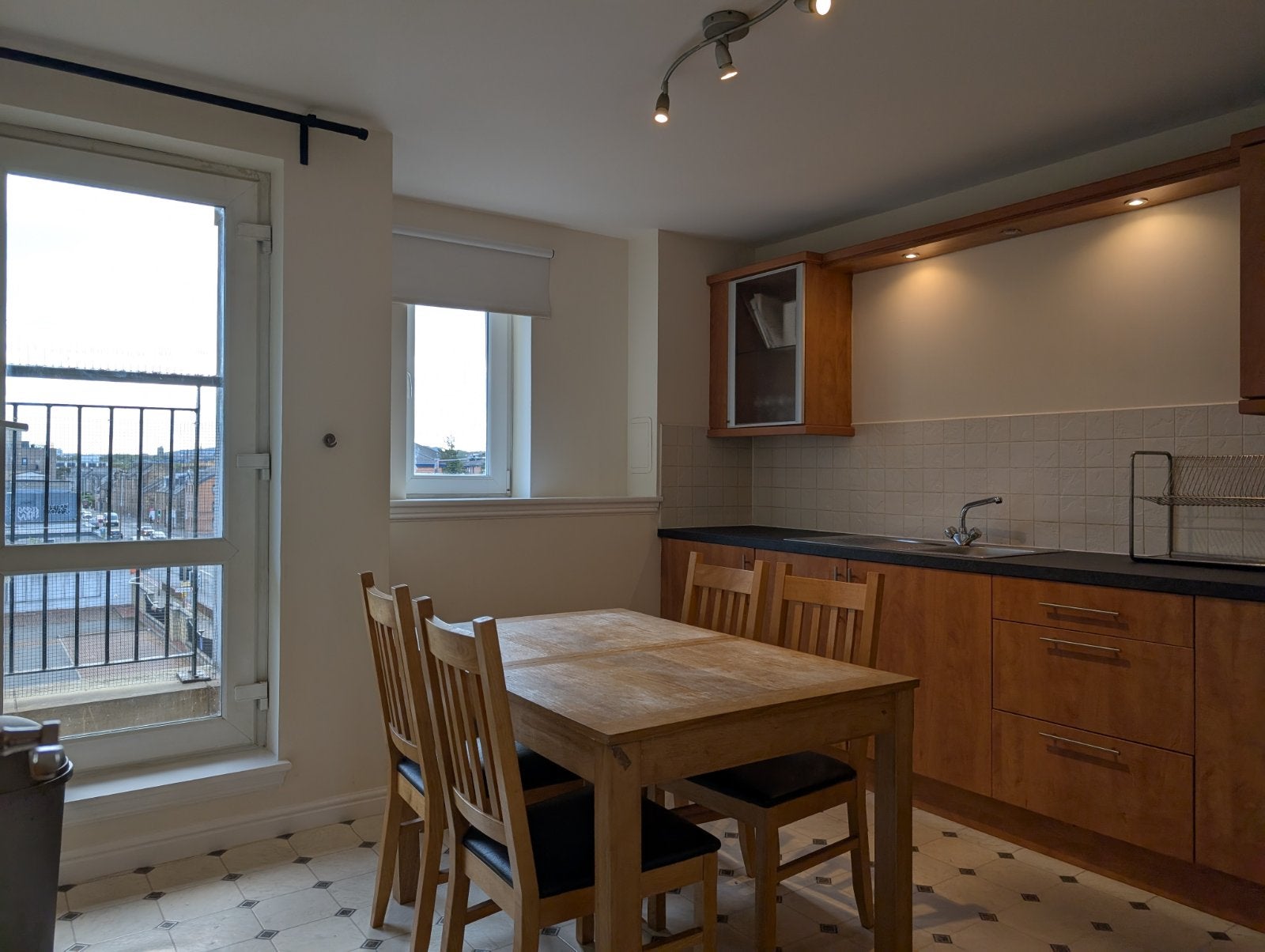 Flat Gorgie Road in City of Edinburgh