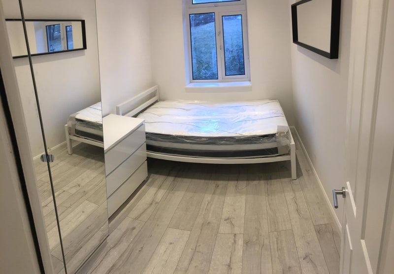 Room Clapham Road Estate in Greater London