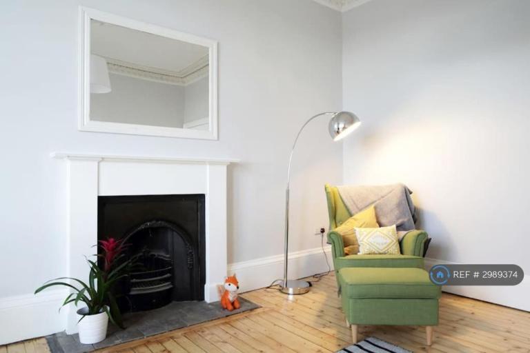 Flat Dundee Terrace in City of Edinburgh