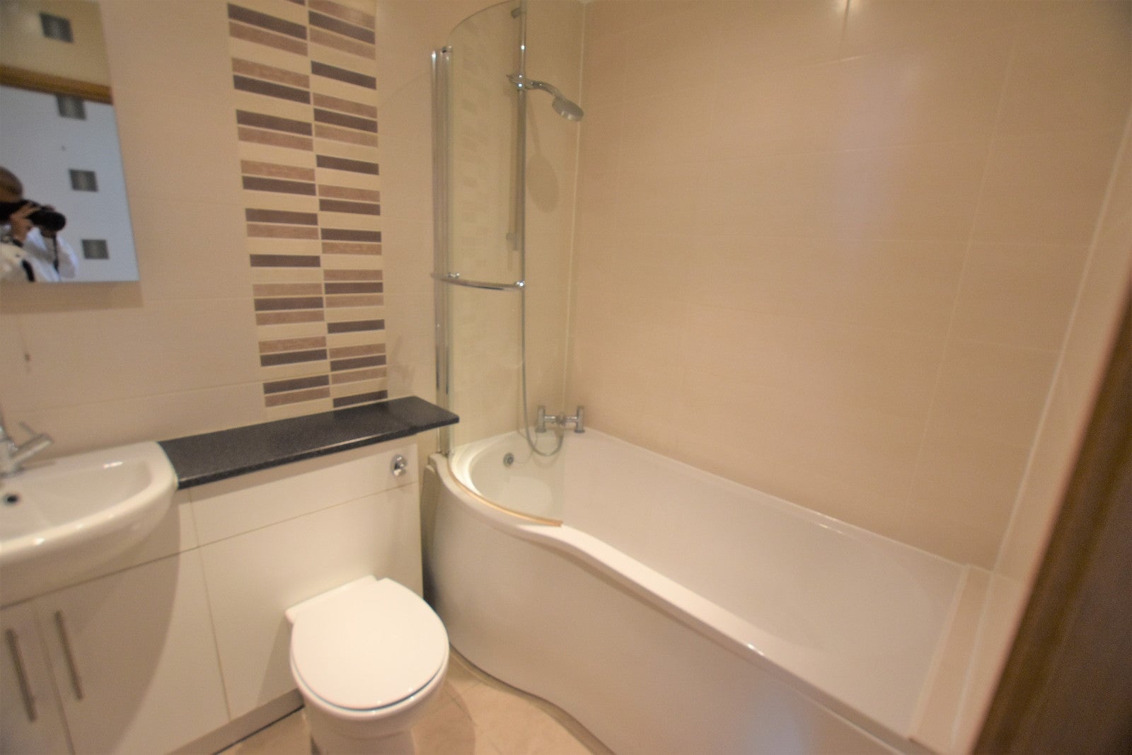 Flat Battersea Rise in Greater London