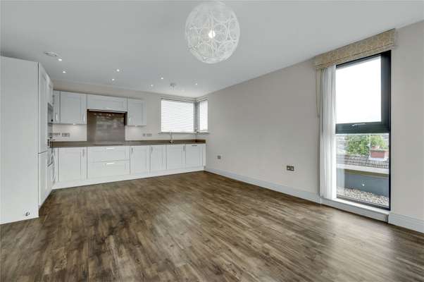Flat Farnham Road in Guildford