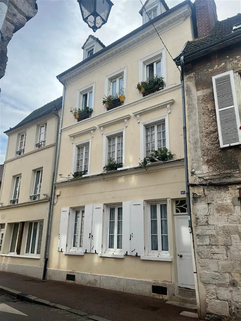 Flat Rue Carnot in Vernon