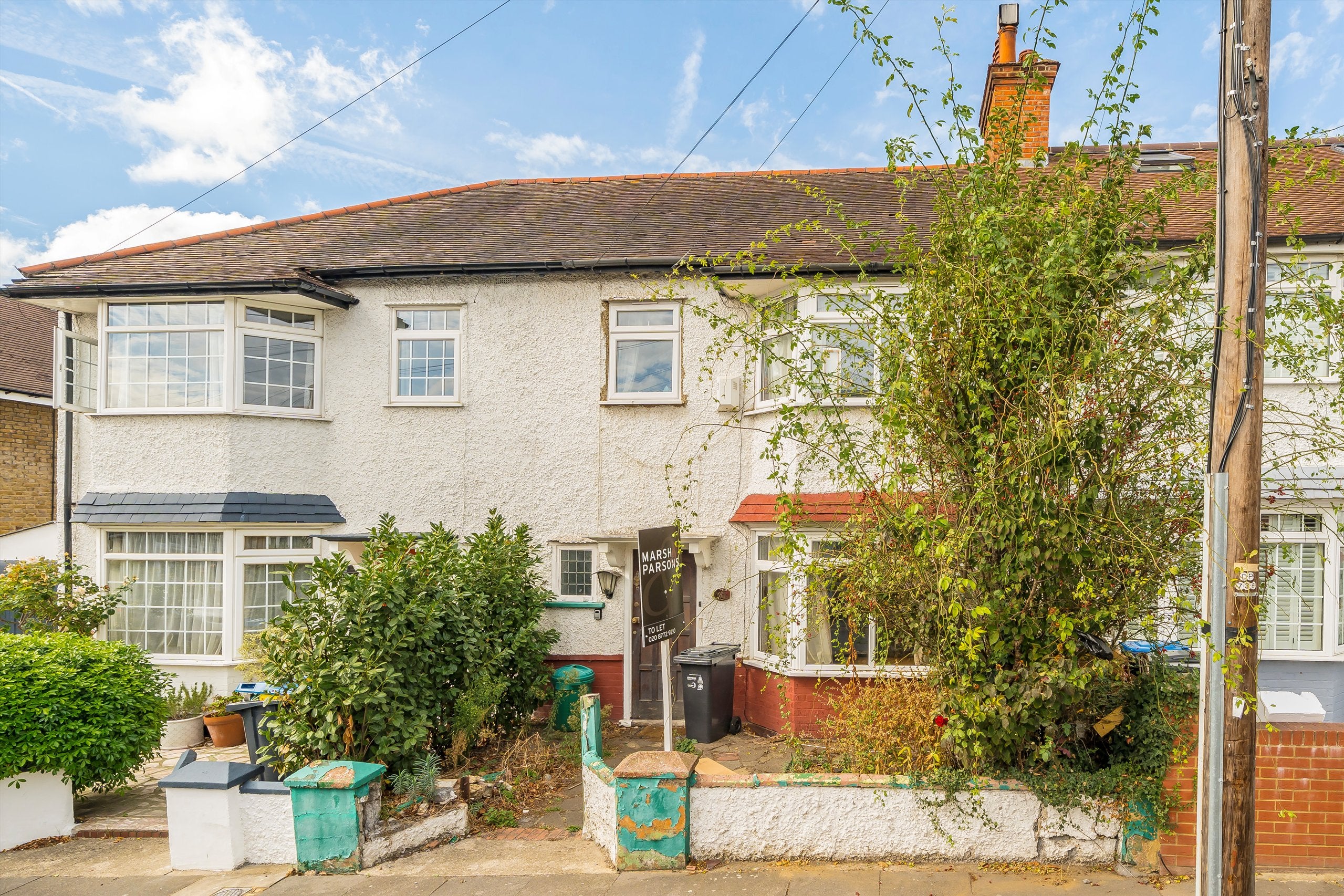House Edenvale Road in Greater London