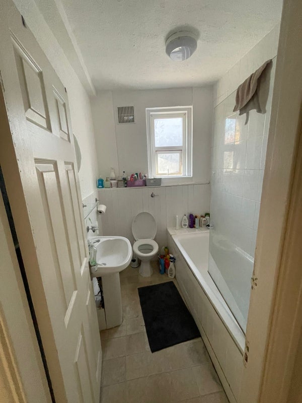 Room Nelson Street in Greater London