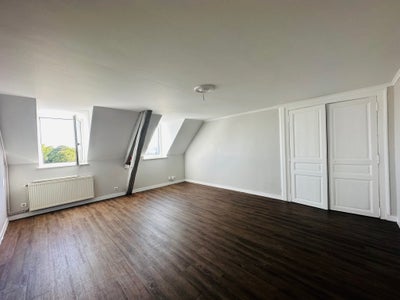 Appartement Place du Champ de Juillet à Limoges