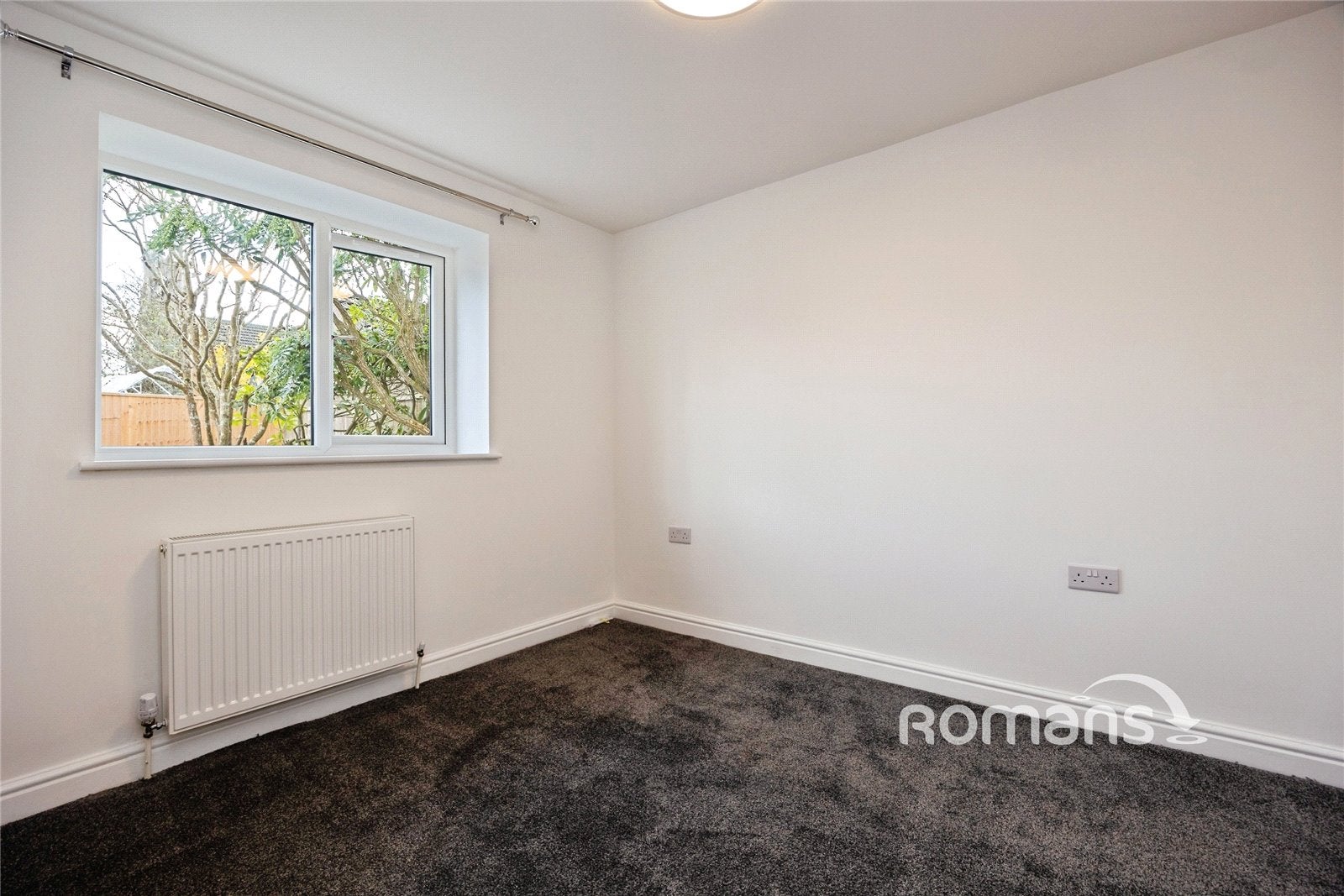 House Field Way in Rushmoor