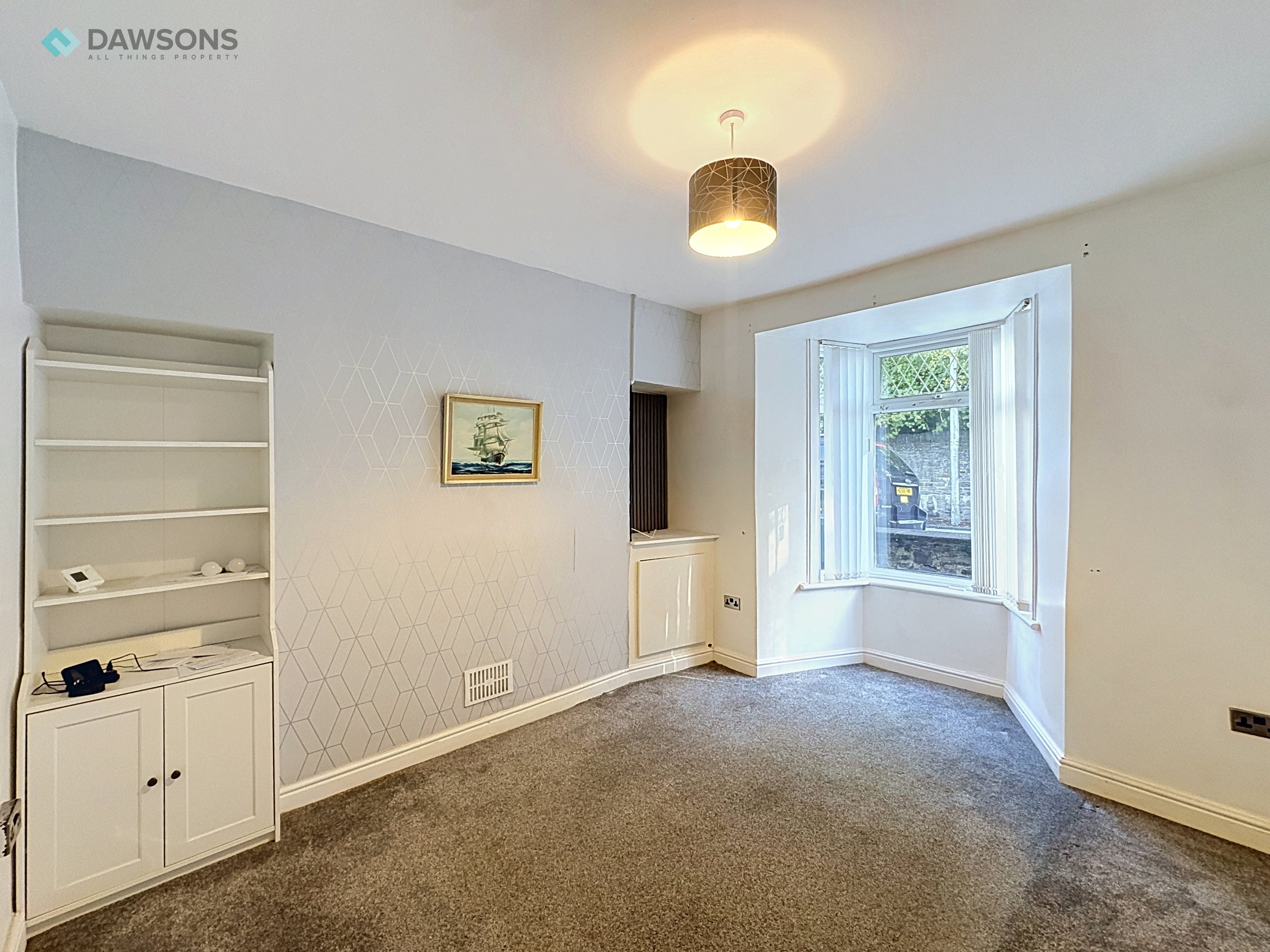 House Pantyrheol in Neath