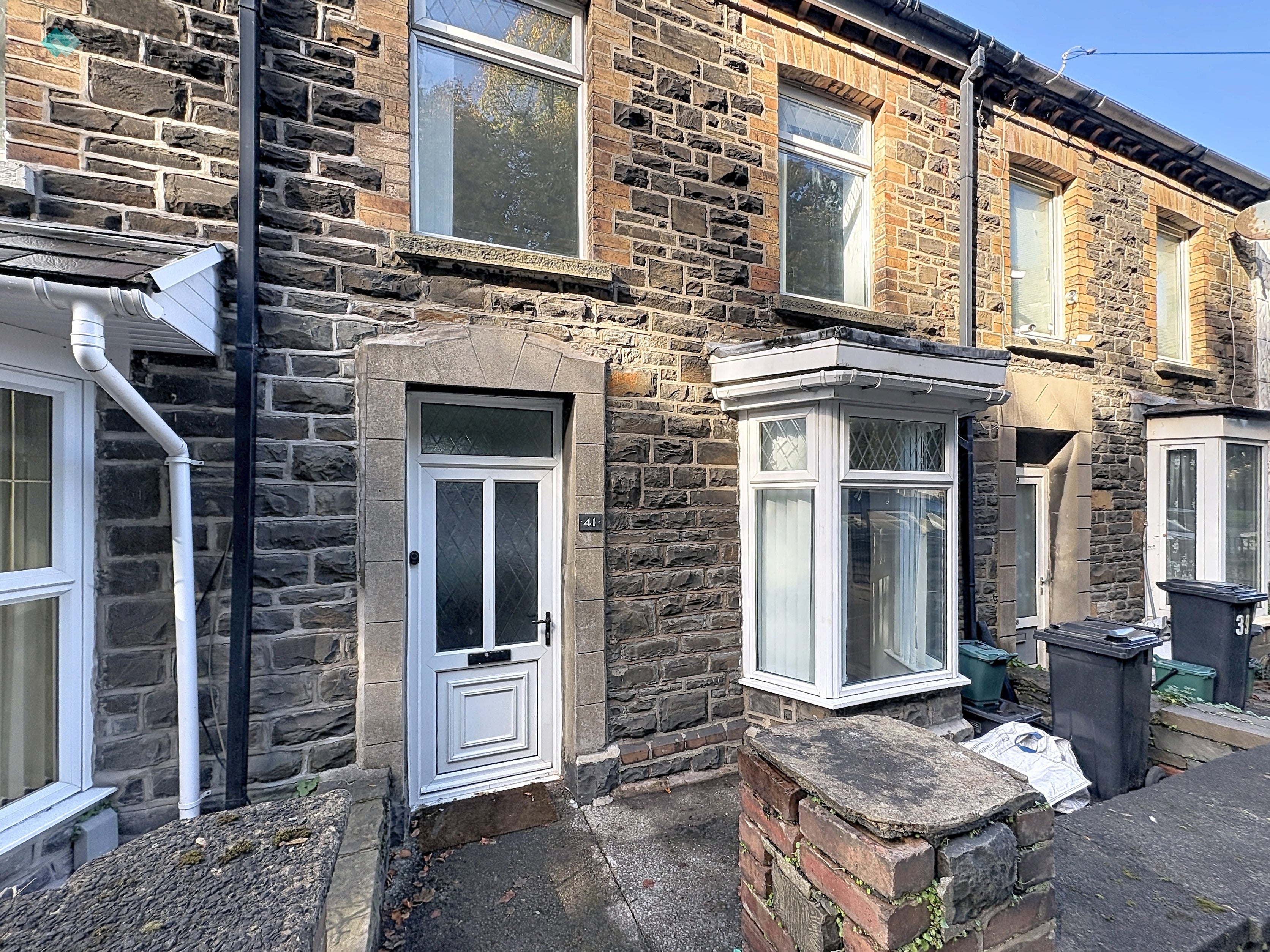 House Pantyrheol in Neath