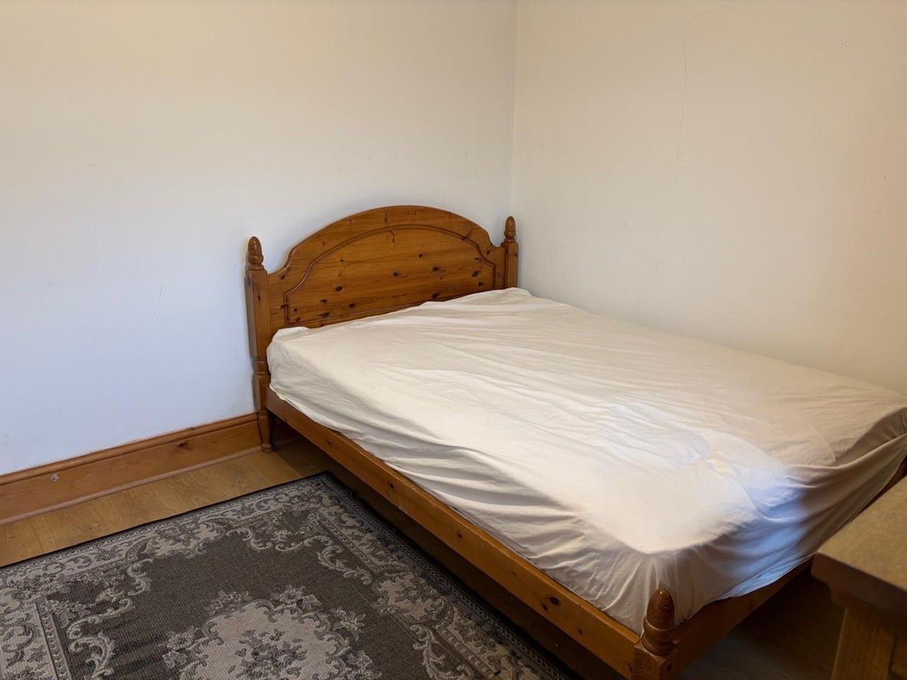 Room Cavendish Close in Greater London