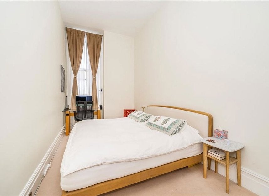 Flat Queen's Gate in Greater London