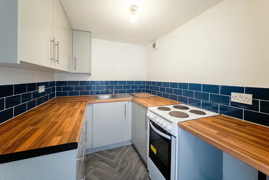 Flat Stamford Arcade in Tameside