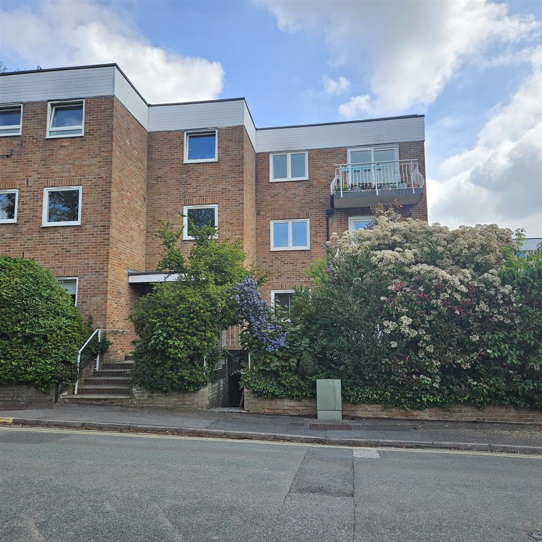 Flat Edwin Court in Oxford