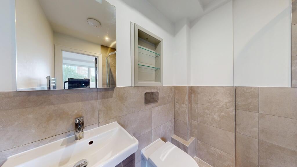 Flat Humphry Repton Lane in Greater London