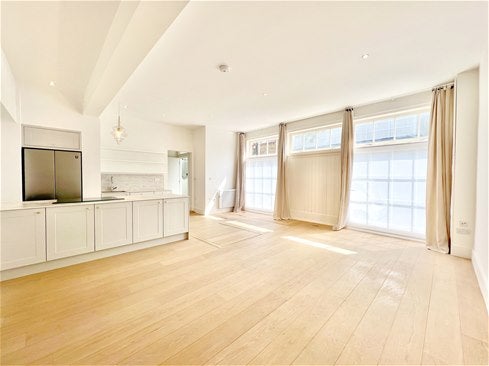 House Daleham Mews in London