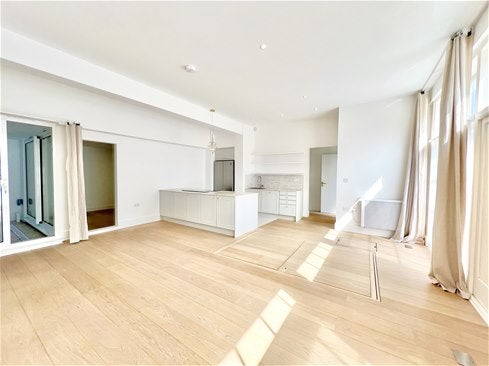 House Daleham Mews in London