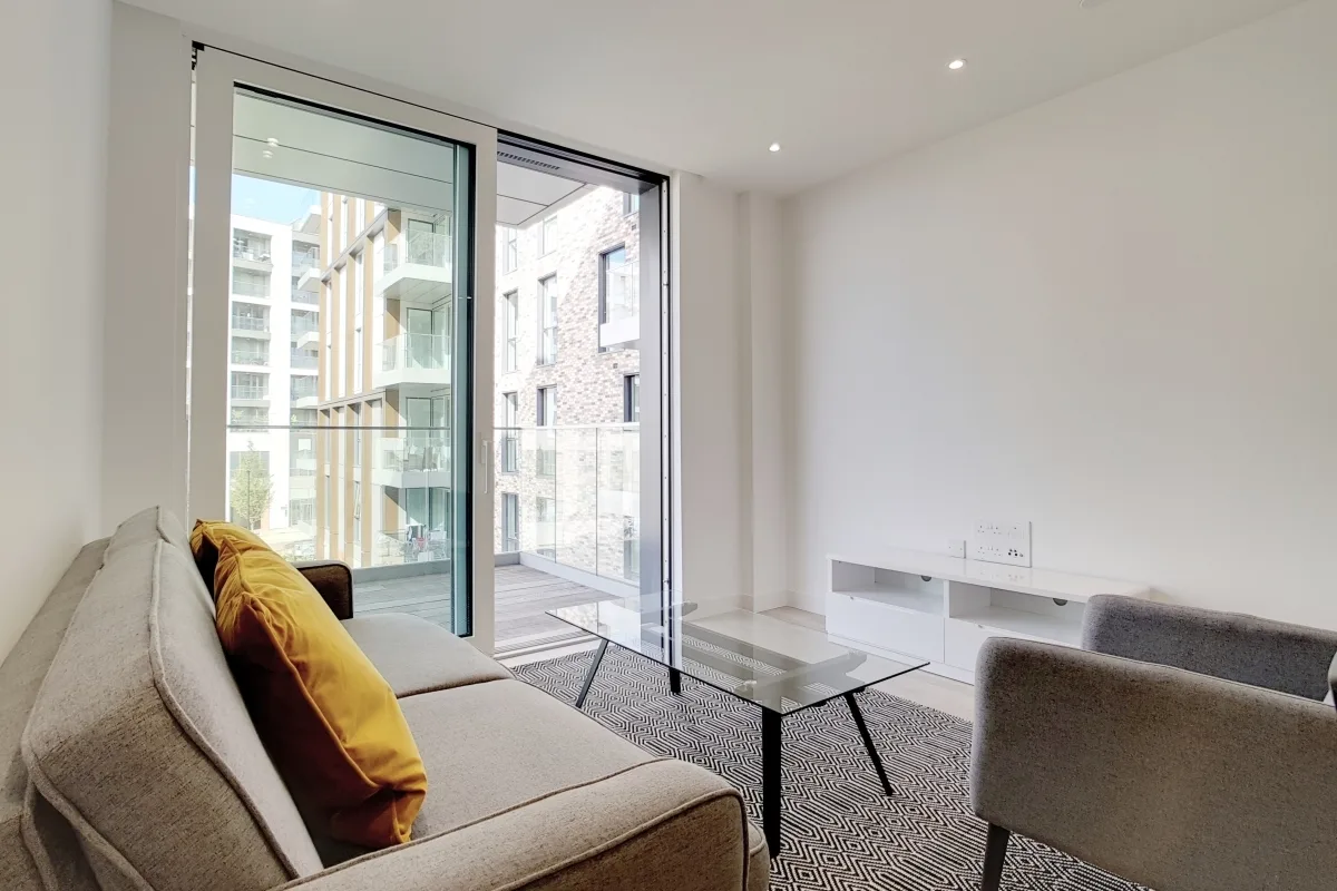 Flat Woodberry Down in Greater London