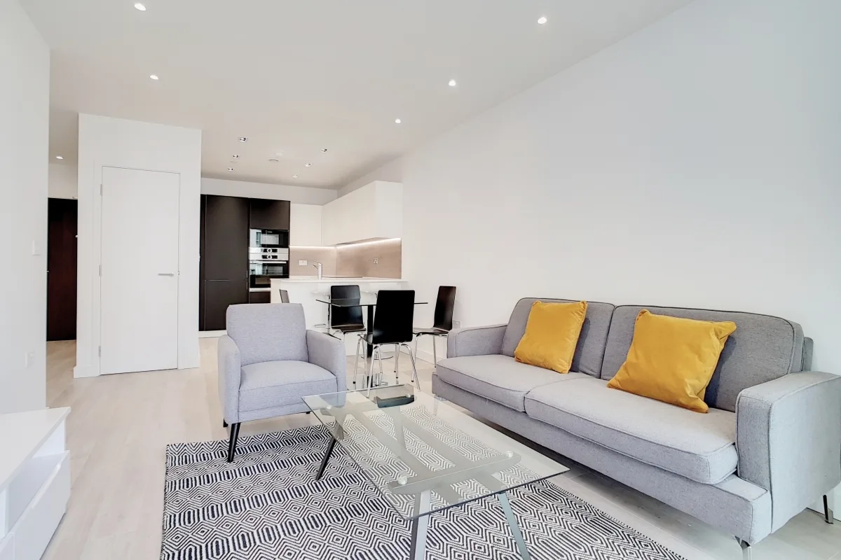 Flat Woodberry Down in Greater London