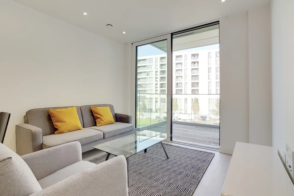 Flat Woodberry Down in Greater London