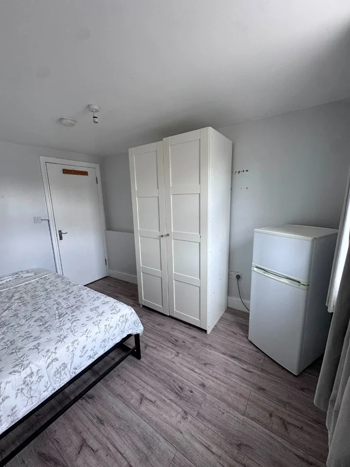 Room Elizabeth Road in Greater London