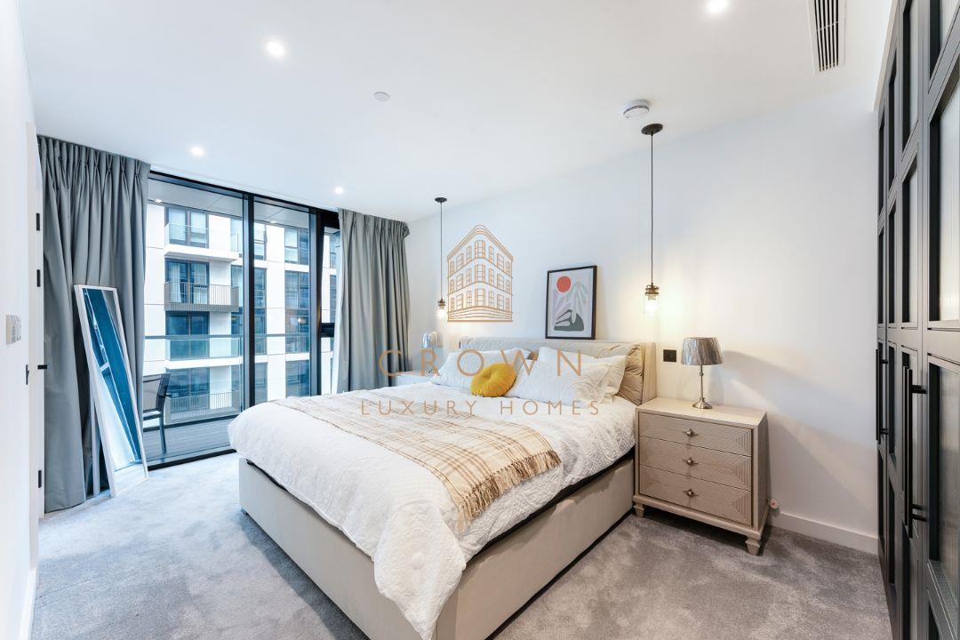 Flat Virginia Street in Greater London