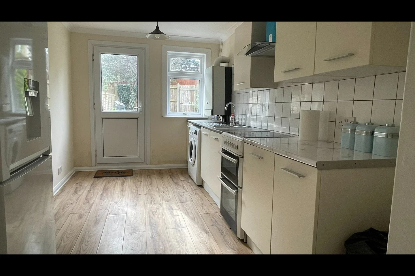 Room Stanley Road in Gillingham