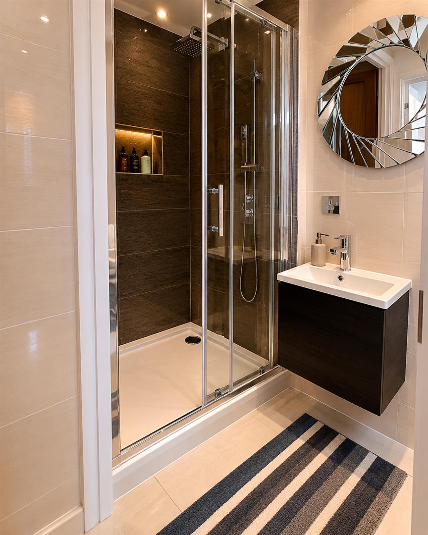 Flat Finchley Road in Greater London