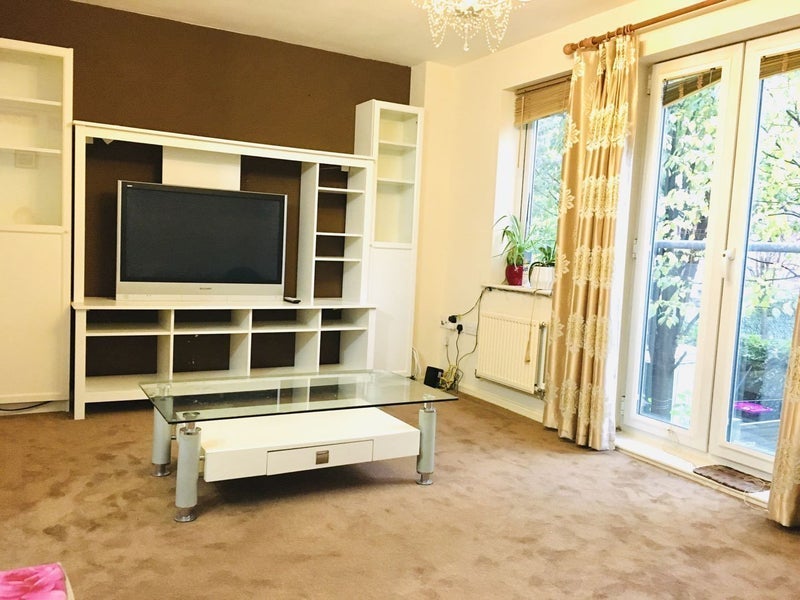 Room Alban Street in Salford