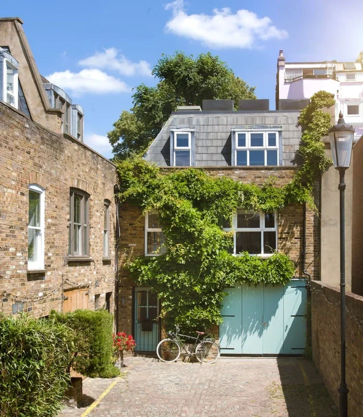 Flat Dunworth Mews in Greater London