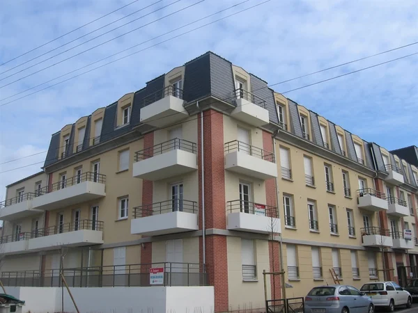 Appartement Rue Pierre et Marie Curie à Margny-lès-Compiègne