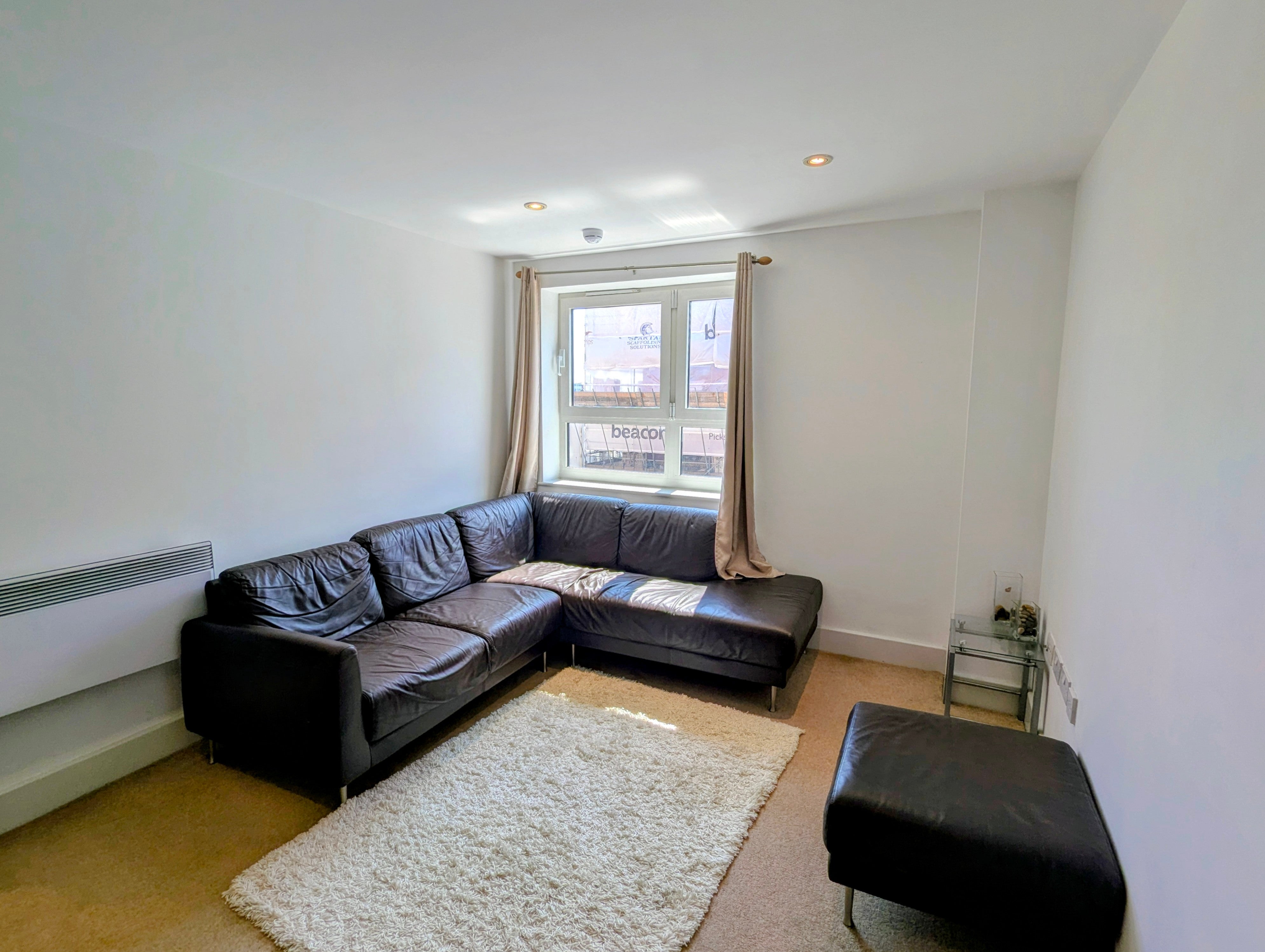 Flat King's Road in Swansea