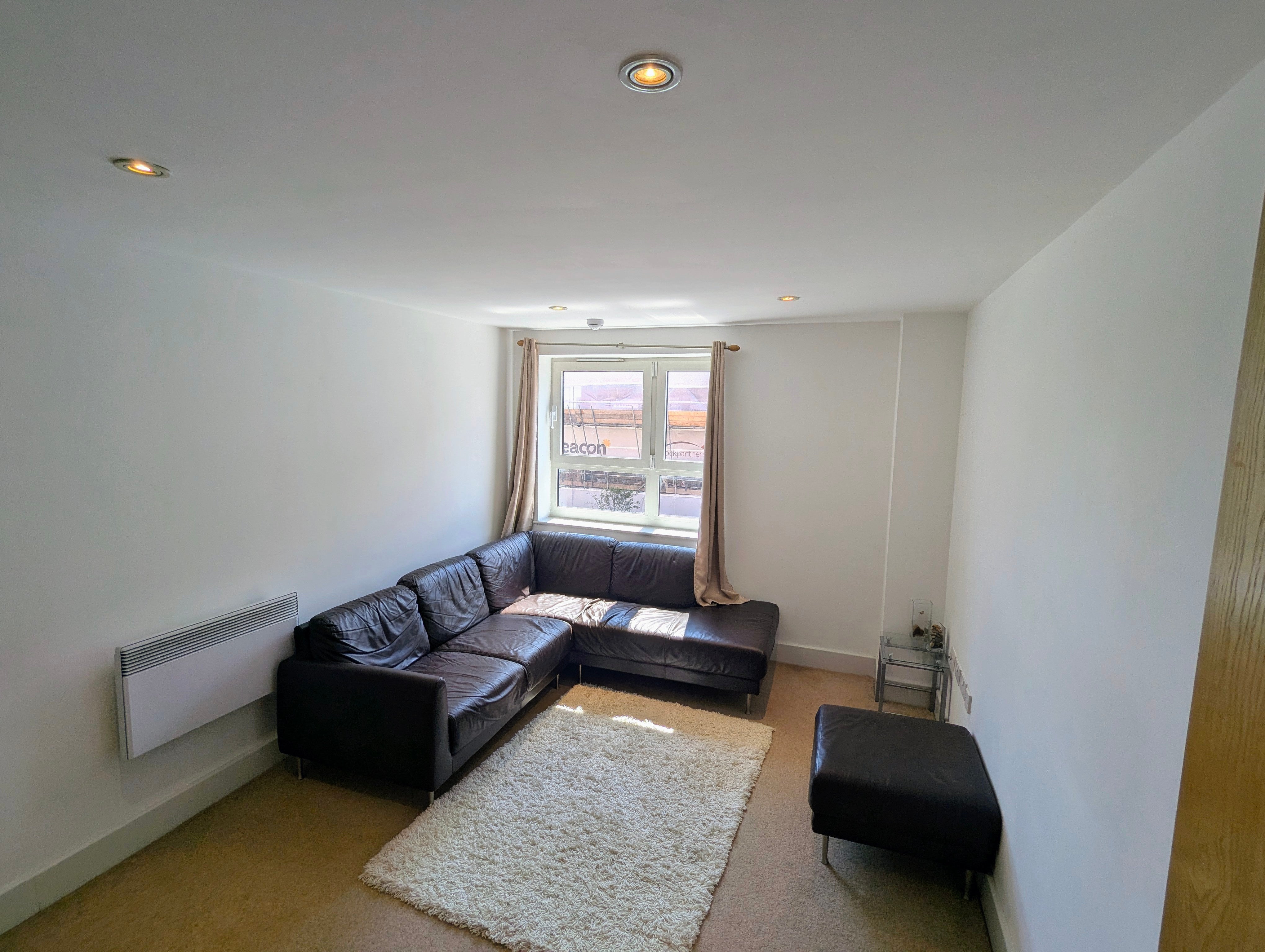 Flat King's Road in Swansea
