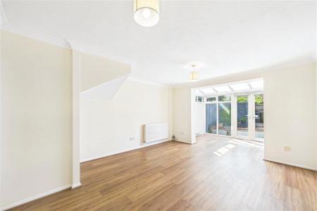 House Little Copse Chase in Basingstoke and Deane