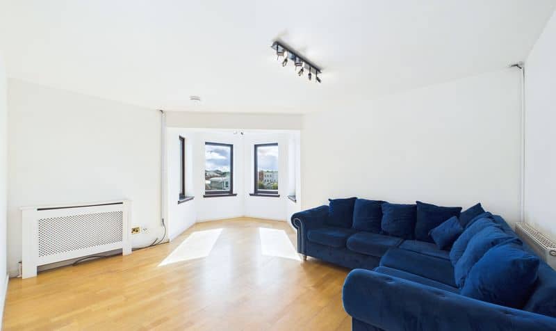 Flat Rutland Court in Glasgow
