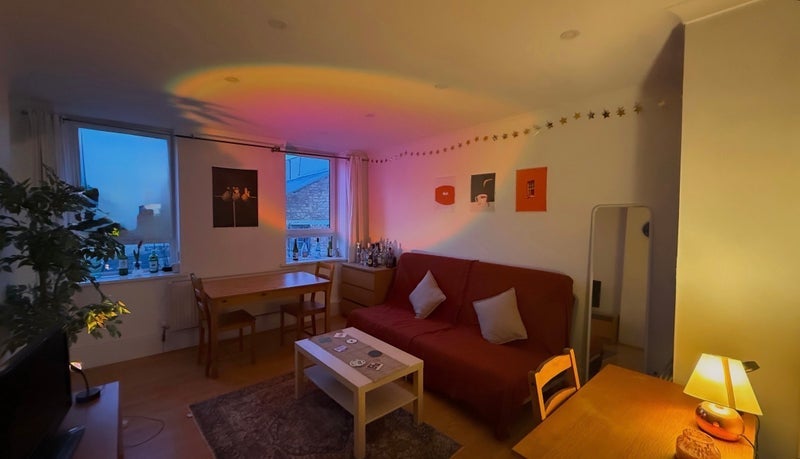 Room Elim Street in Greater London