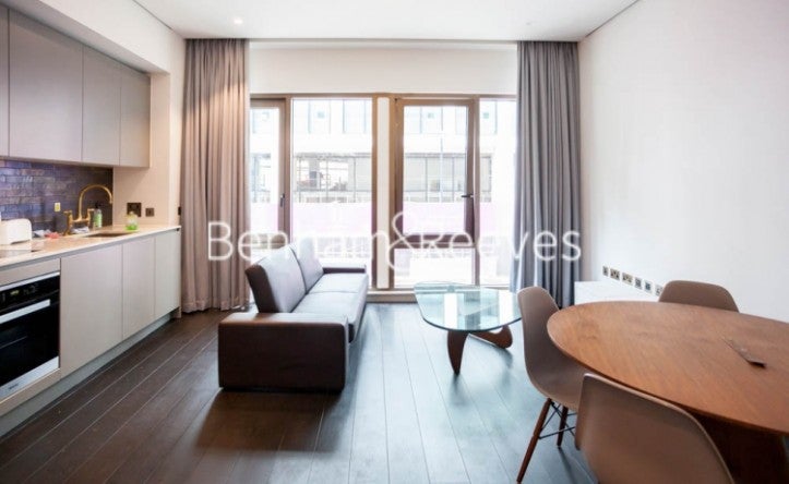 Flat Victoria Street in City of Westminster