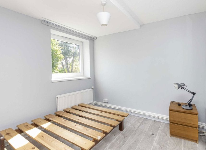 Flat Rotherfield Street in Greater London