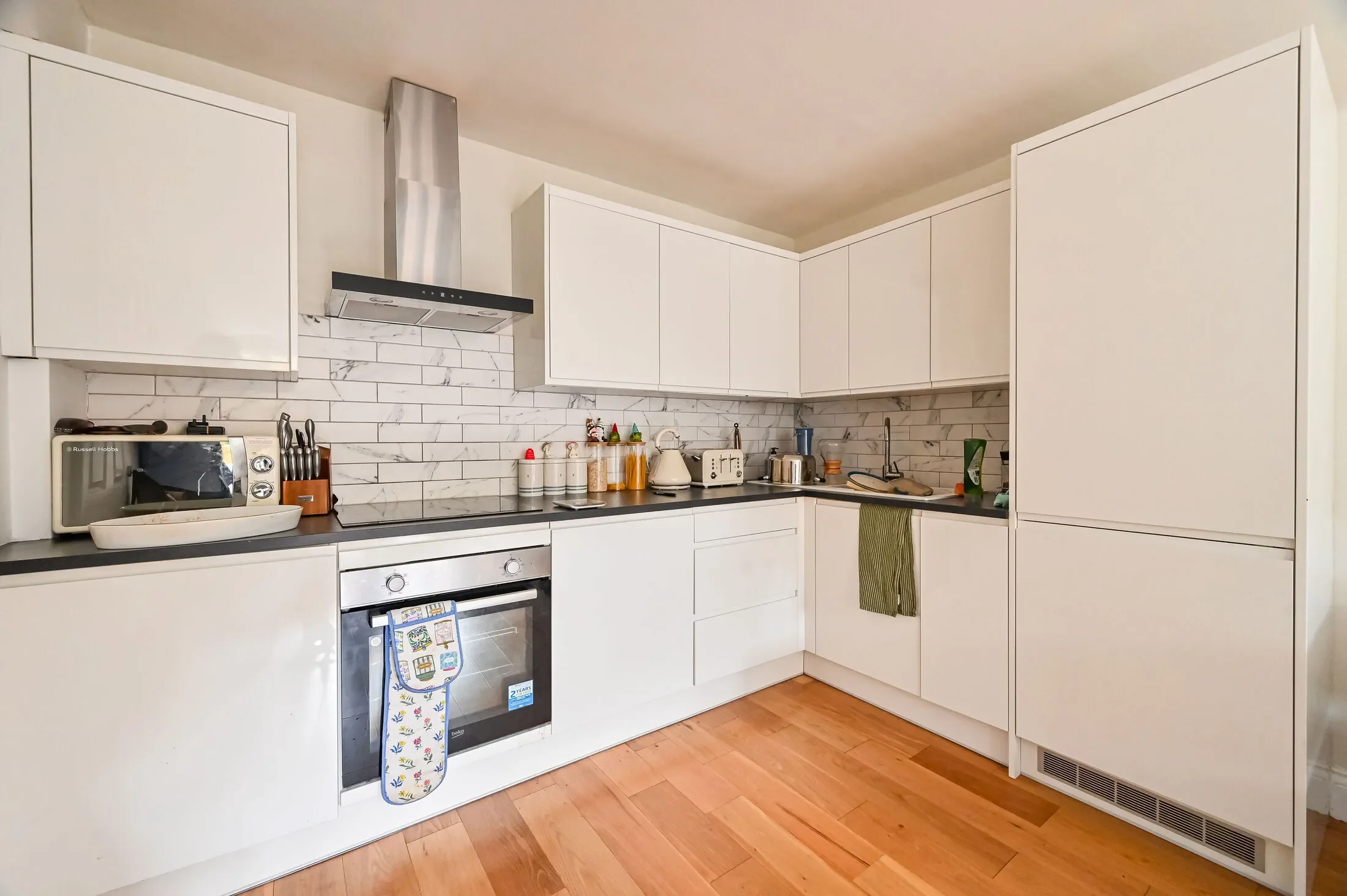 Flat Trefil Walk in Greater London