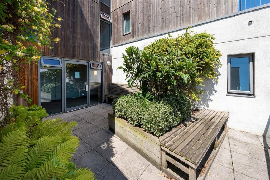 Flat Stroudley Road in Brighton