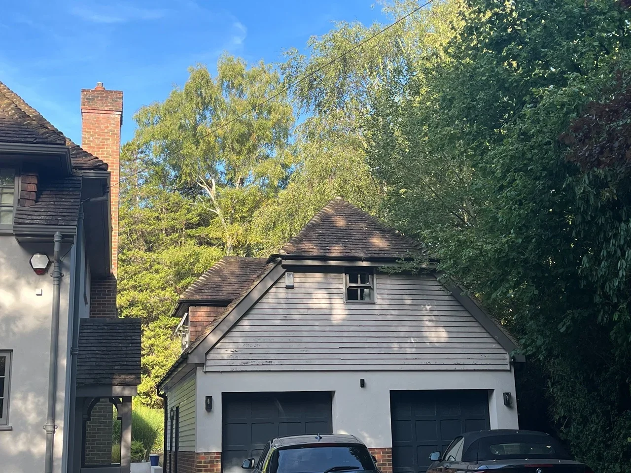 Flat Blackhorse Road in Woking