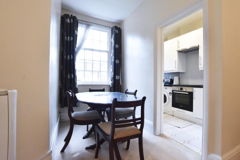 Flat Elm Tree Road in City of Westminster