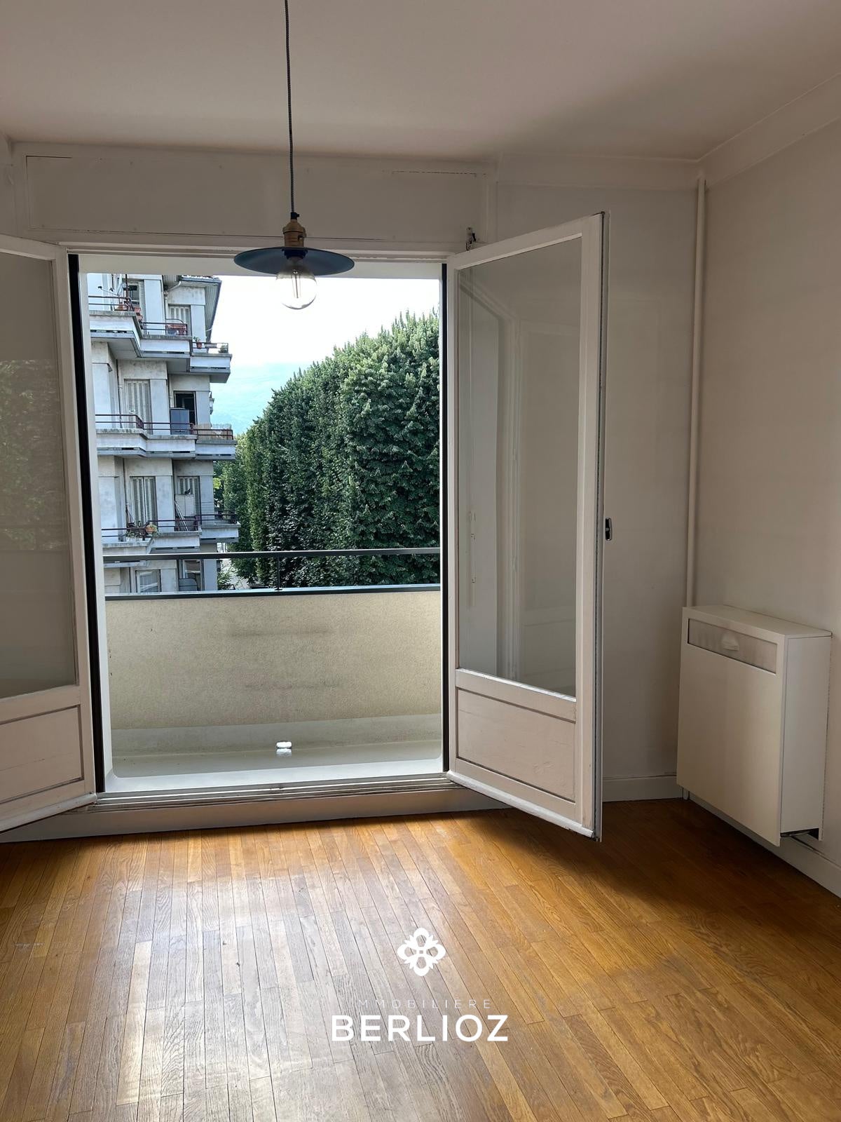 Flat Rue Aimé Requet in Grenoble