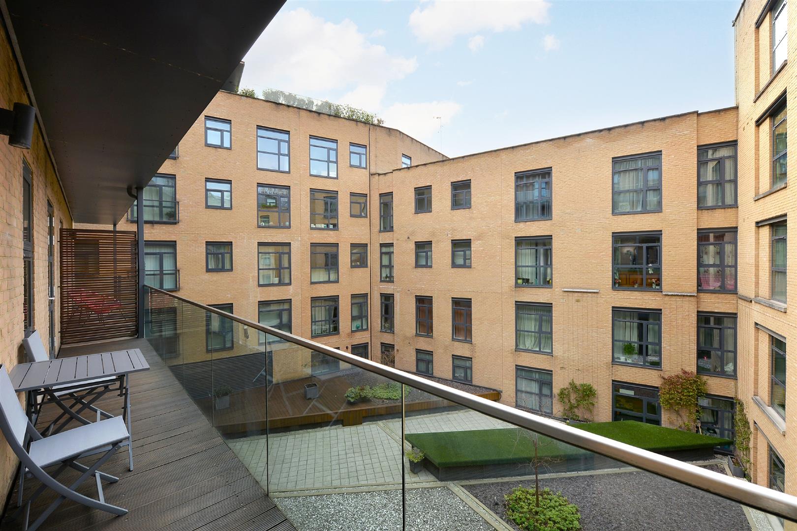 Flat Blandford Street in London
