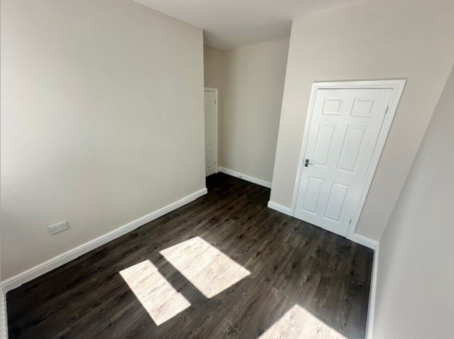 Flat Prince Albert Street in Crewe