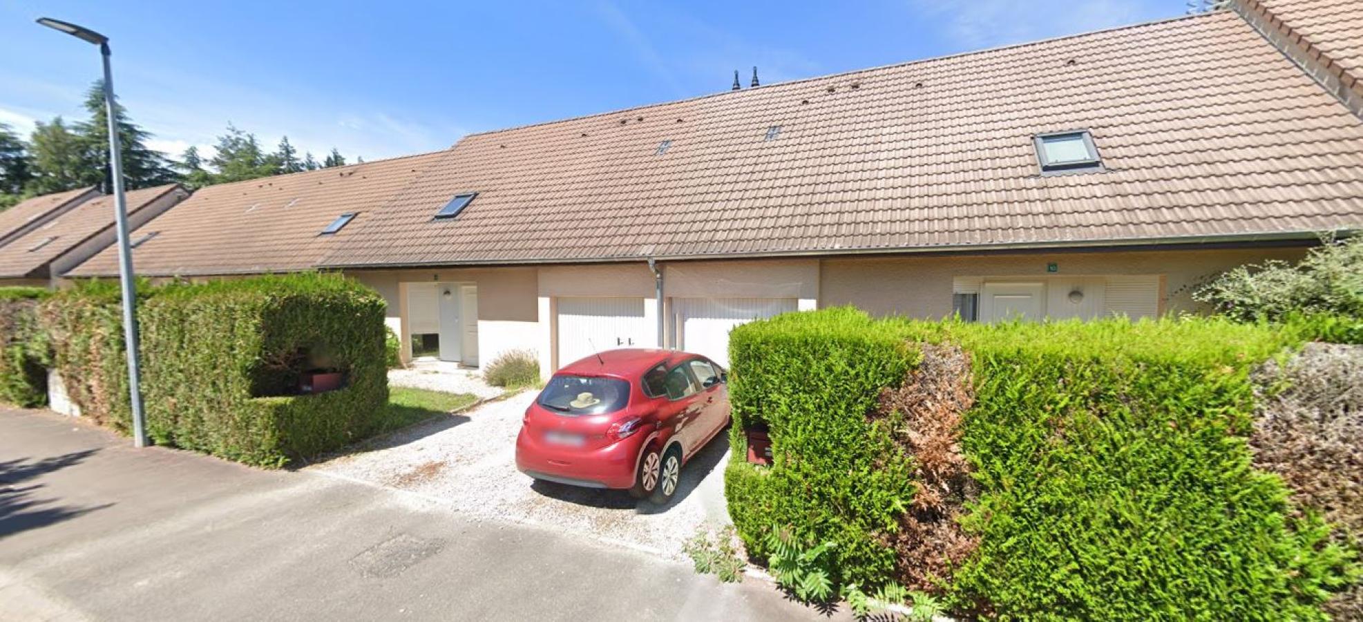 House Rue Adjudant Jean Doudies in Longvic